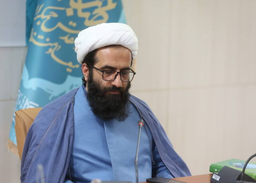 مسئله کاغذ با واردات و سرمایه‌گذاری برای تولید حل می‌شود