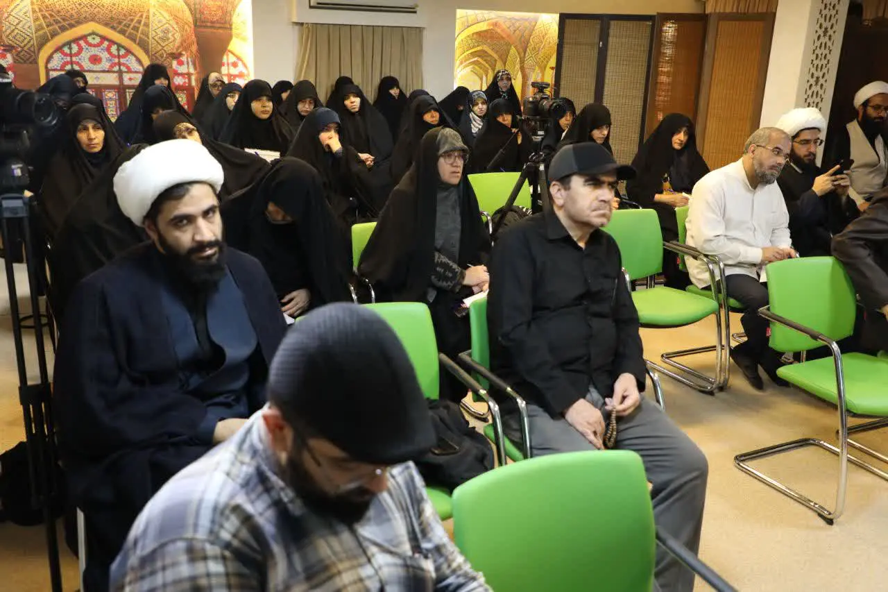 گزارش تصویری اولین نشست از سلسله نشست‌های مهدوی وظایف منتظران