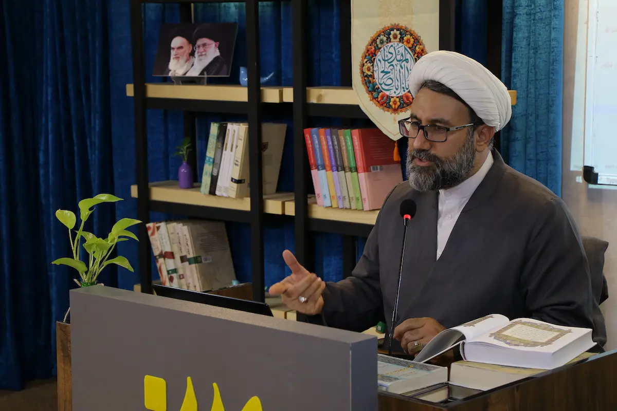 سلسله نشست های نسیم انتظار جلسه دوم با موضوع معارف مهدوی بر اساس کتاب حجت آیت الله بهجت(ره)